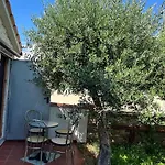With Parking Space Stinjan, - 22993 Apartamento