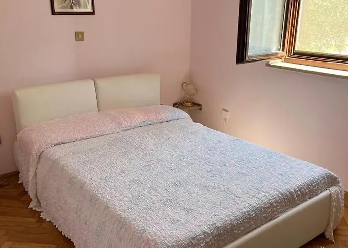 With Parking Space Stinjan, - 22993 Apartment Pula
